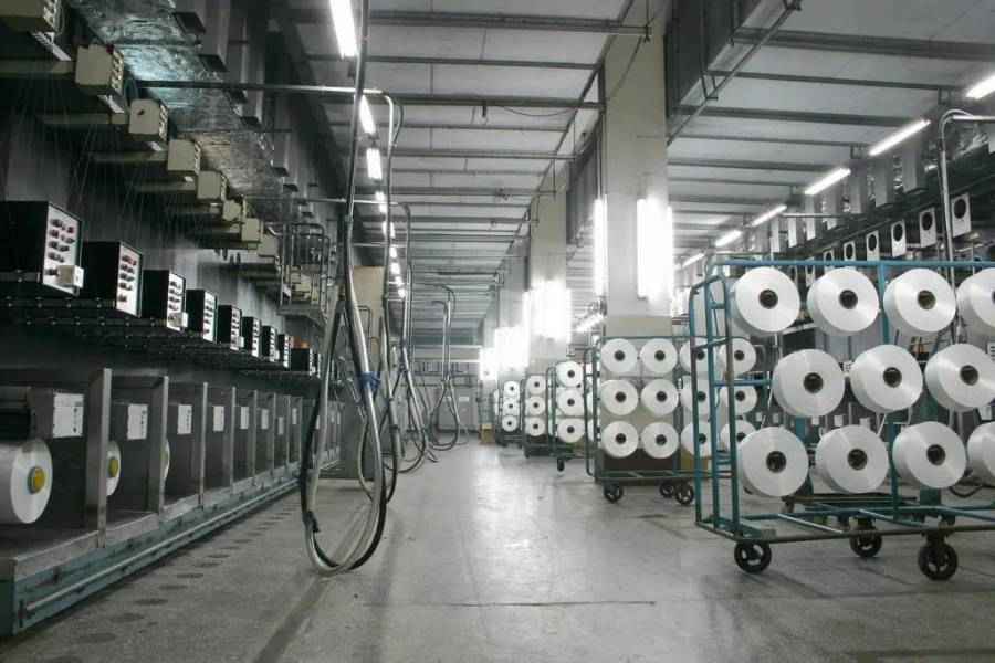 Melt-Spinning-in-Textile